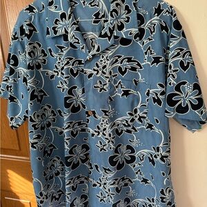 Floral Blue Hawaiian Shirt XL